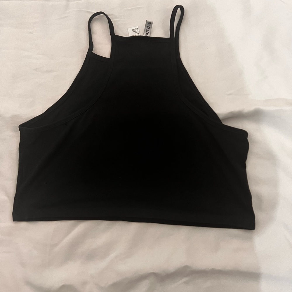 Black Top - Picture 2 of 3